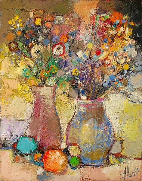 100. Вази с цветя